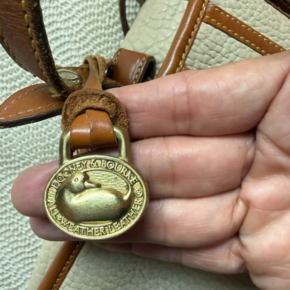 Dooney & Bourne Vintage Satchel in British Tan and Bone - Picture 15 of 16